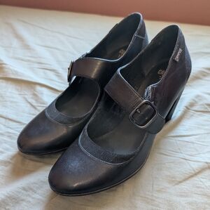 Camper Mary Jane Leather Heels W40/9.5 Black